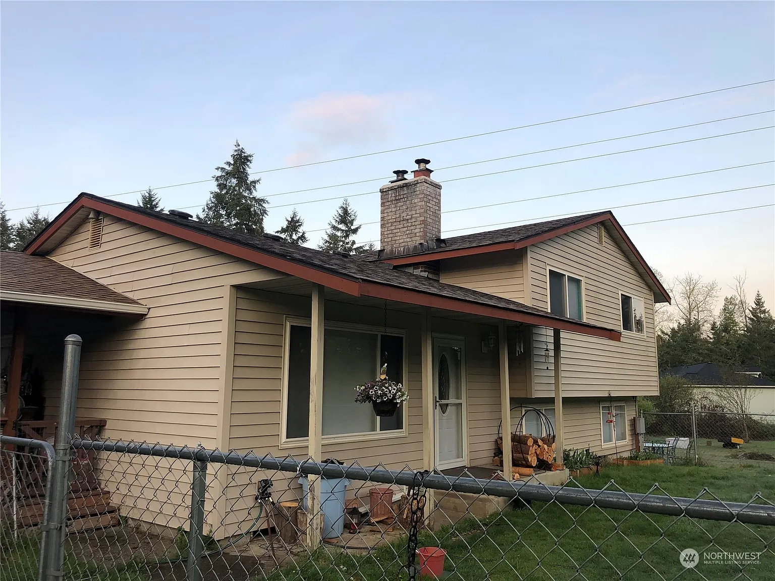 24020 46th Avenue E photo 1