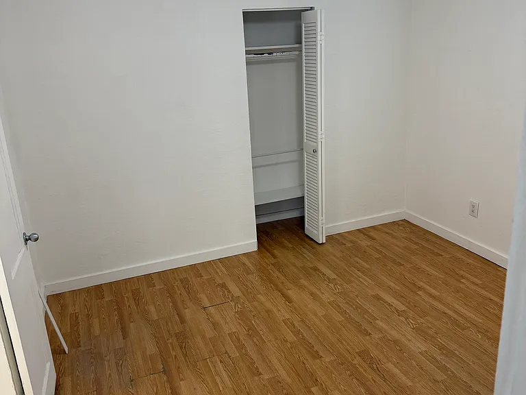 578 NE 64th St #3 — Photo 6