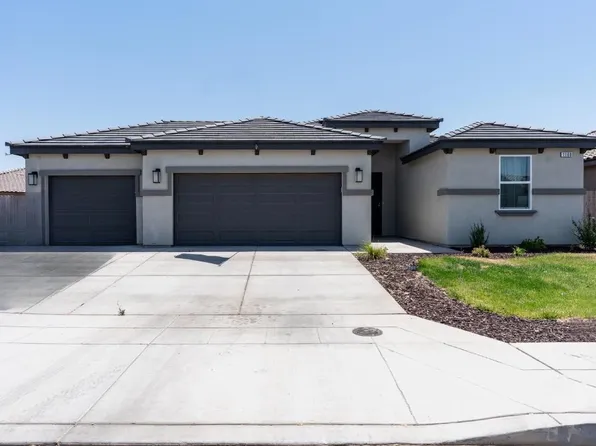 1160 Summit Ct, Madera, CA 93638