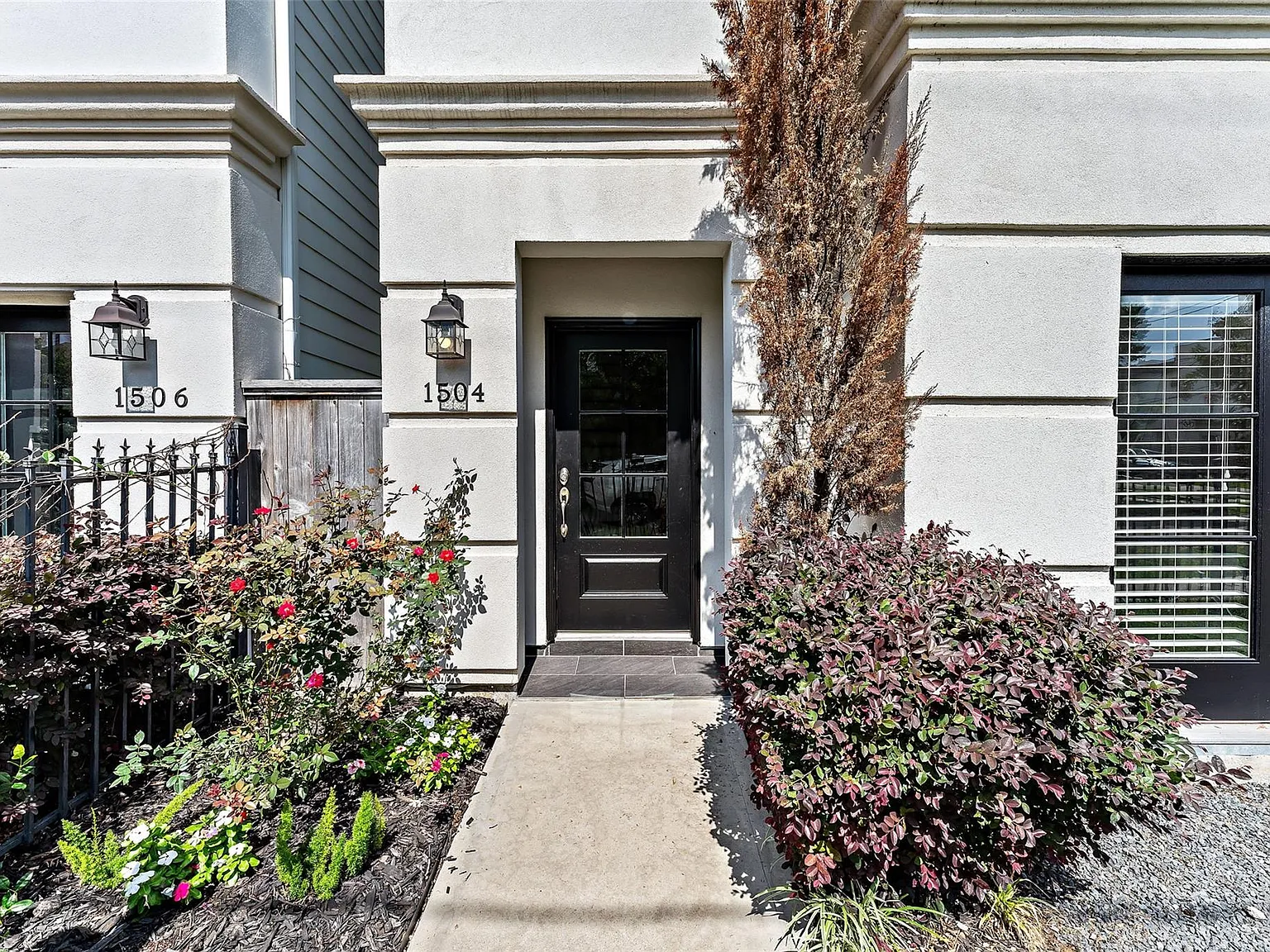 3 bed, 4.5 bath, 3162 sqft, $5,000 — Photo 3