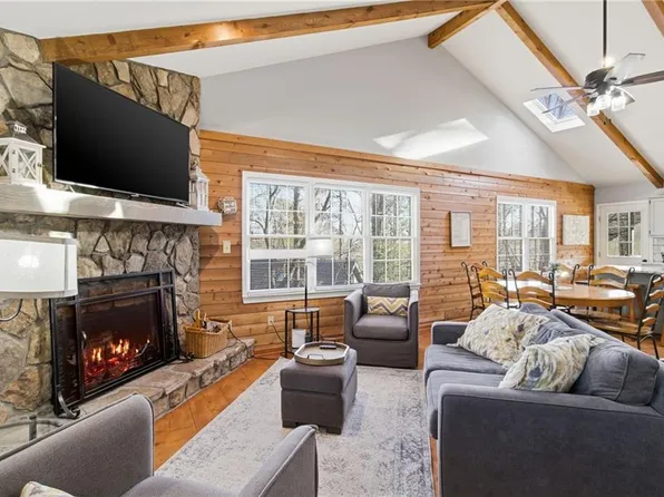 54 Buckskull Brow, Big Canoe, GA 30143