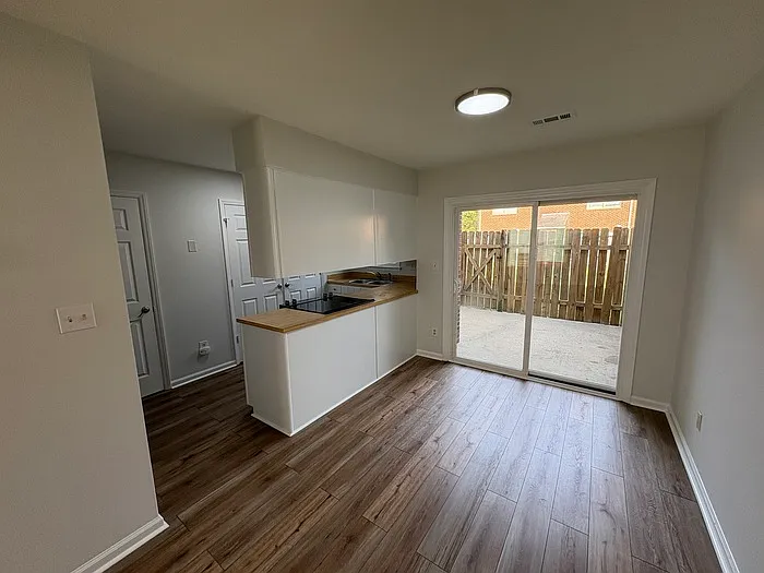 110 Concord Dr #A — Photo 3