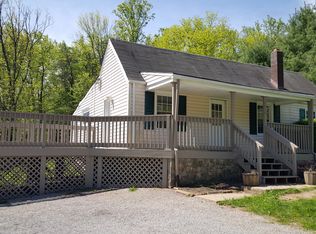 7030 Mount Chestnut Rd, Roanoke, VA 24018