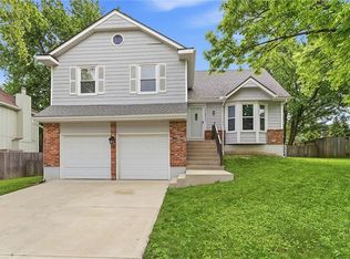 11811 Slater St, Overland Park, KS 66210