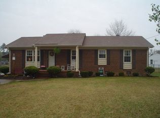 2824 Peebles Dr, Rocky Mount, NC 27801