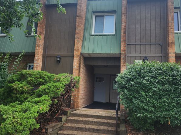 903 Meadowview Ln #903