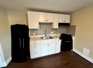 73 Maple St, Rochester, NH 03867