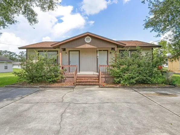 8621 Buttercup St, Jacksonville, FL 32210