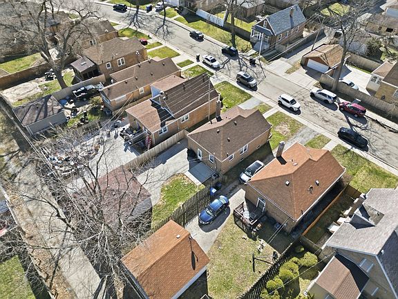 5th image of 2868 W 85th St