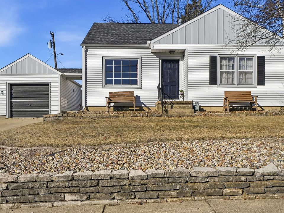 1st image of 4921 N Everts Ct