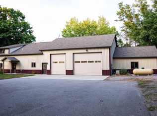 11752 N Brinton Rd, Lake, MI 48632