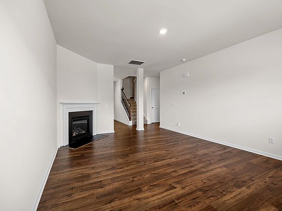5th image of 1441 Renoir Ct