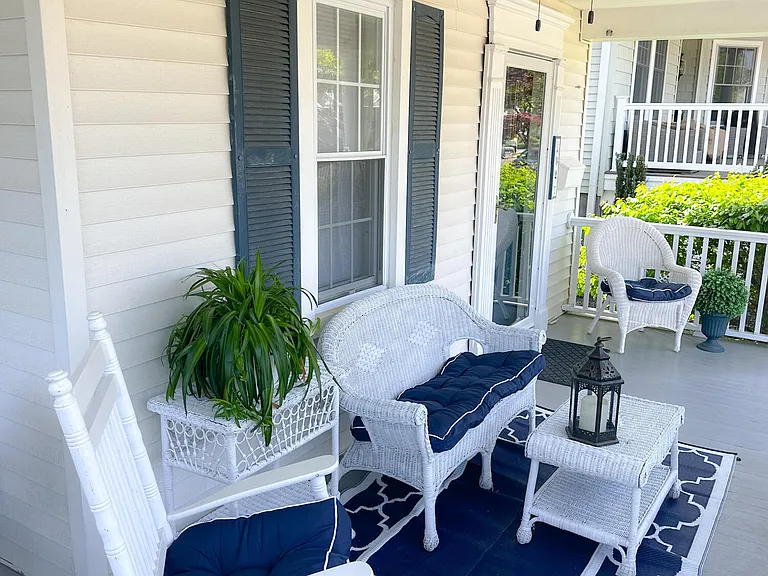 327 Woodland Ave — Photo 4