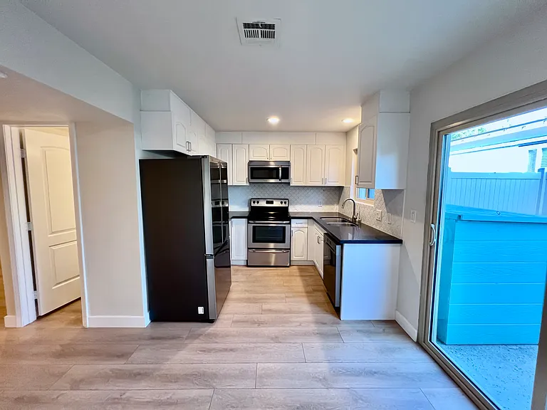 4231 Lowell St #12 — Photo 13