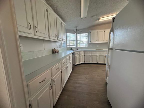 4th image of 1107 Caine St #1107C