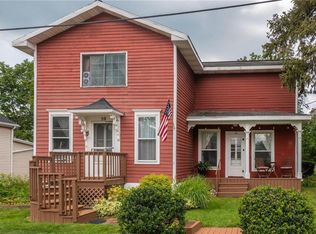 10 Erie St N, Macedon, NY 14502