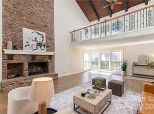 26 Fairway Rdg, Lake Wylie, SC 29710