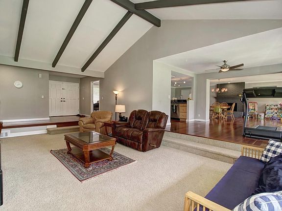 5th image of 44503 N El Macero Dr