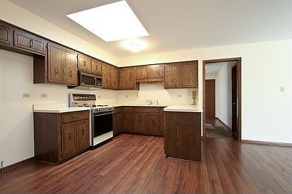 3rd image of 8042 Sawgrass Ct