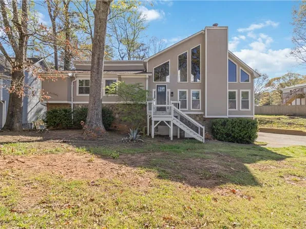 2730 Interlaken Dr, Marietta, GA 30062