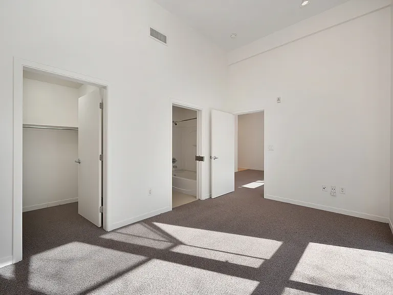 1020 12th St #408 — Photo 6