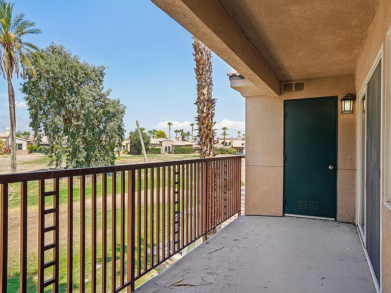 Villas on the Green — Photo 17