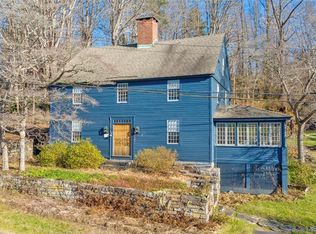 21 Knowles Rd, East Hampton, CT 06456