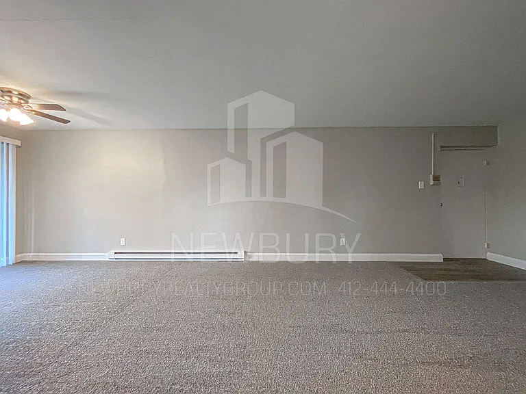 Poplar Apartments — Photo 57