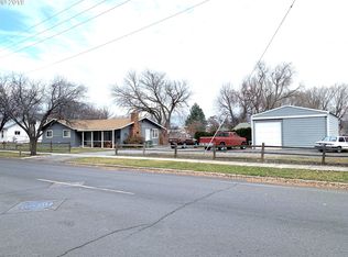 2503 N Spruce St, La Grande, OR 97850