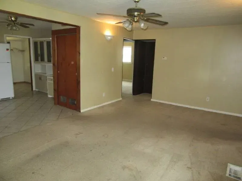 2 bed, 864 sqft, $815 — Photo 4