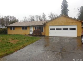 240 Buland Dr, Castle Rock, WA 98611