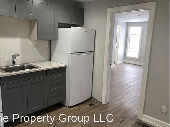 3rd image of 517 Lawton Pl #517