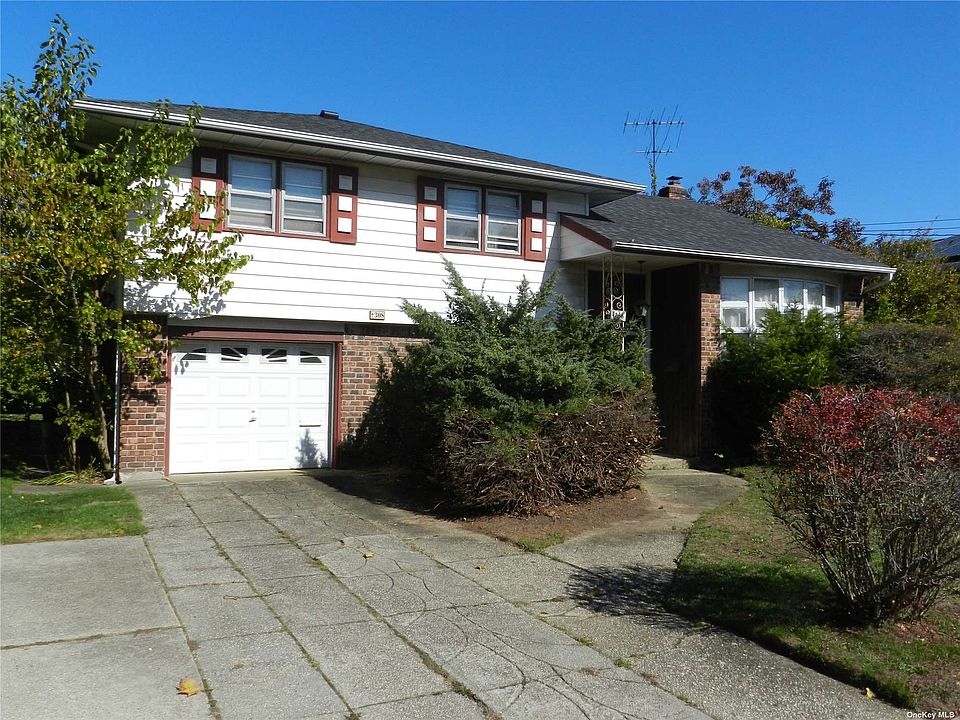 1st image of 308 Violet St