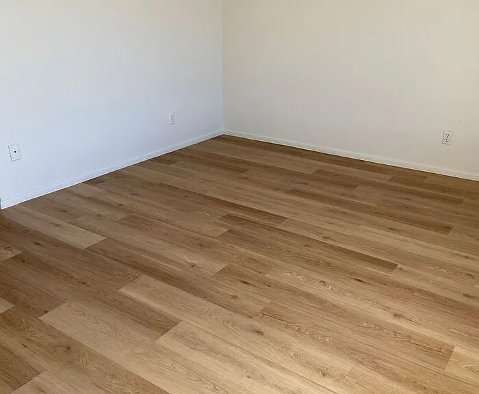 239 W Limberlost Dr — Photo 9