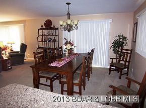 5th image of 370 Tracy Ln
