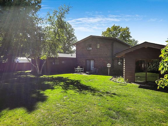5th image of 1808 Golfview Dr