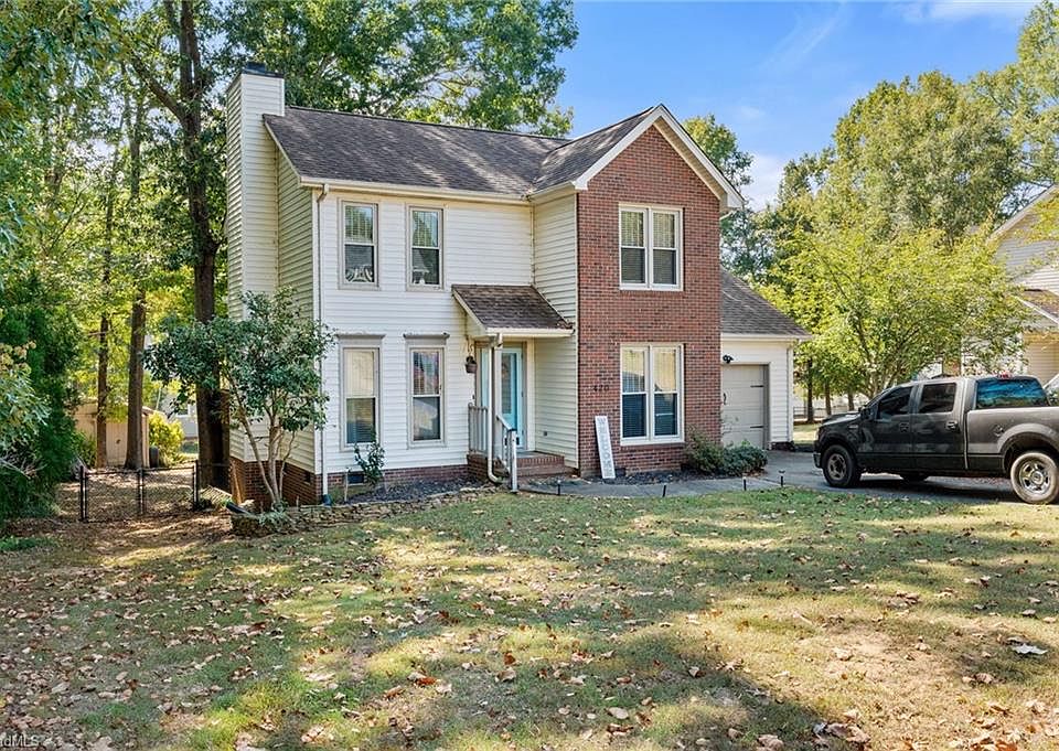 1st image of 420 Sherwood Ct