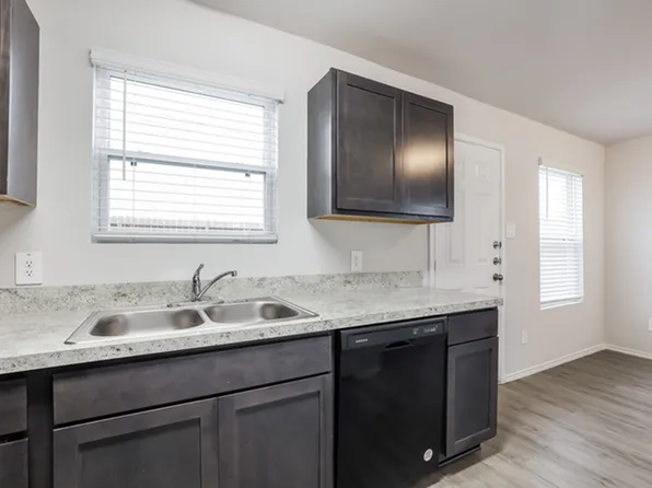 21602 Mamba Way, Houston, TX 77073