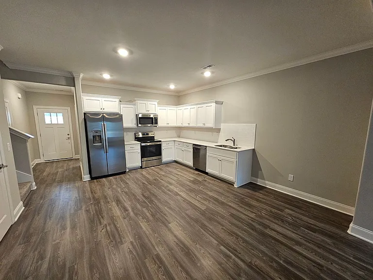 174 Creek Wood Rd — Photo 6