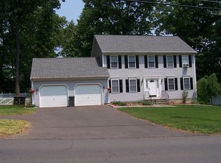 5 Wallop School Rd, Enfield, CT 06082