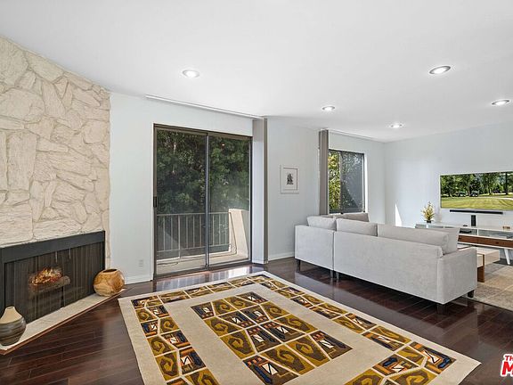 4th image of 2175 S Beverly Glen Blvd APT 306