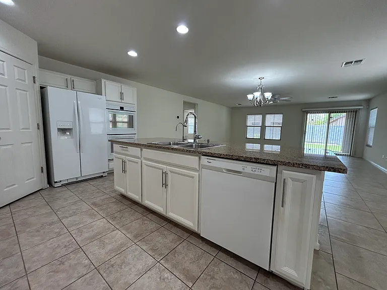 260 N Norman Way — Photo 8