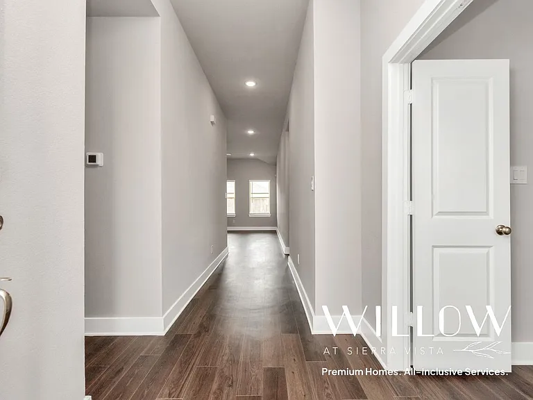1218 Scarlet Creek Dr — Photo 9