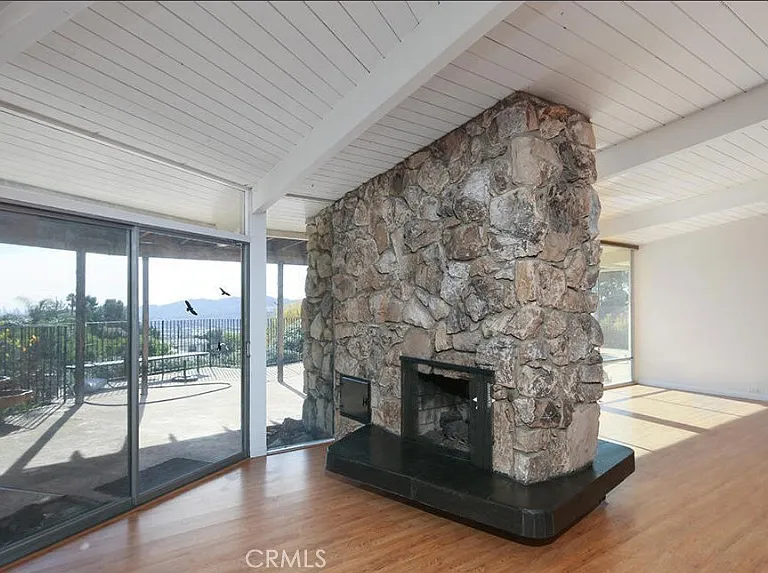 1300 Paseo Redondo — Photo 5