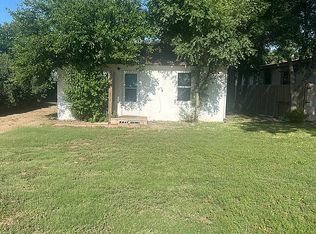 504 S Polk St, Hugoton, KS 67951