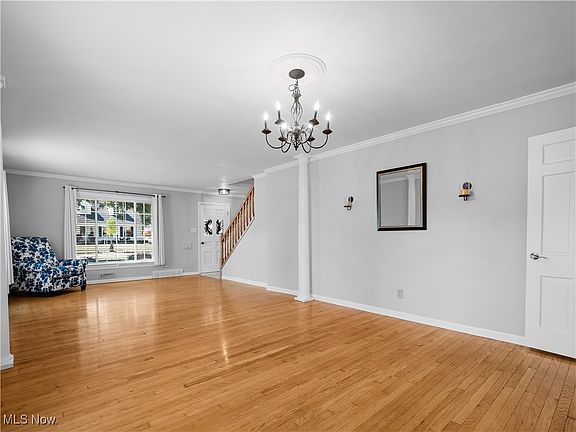 3rd image of 18926 E Shoreland Ave