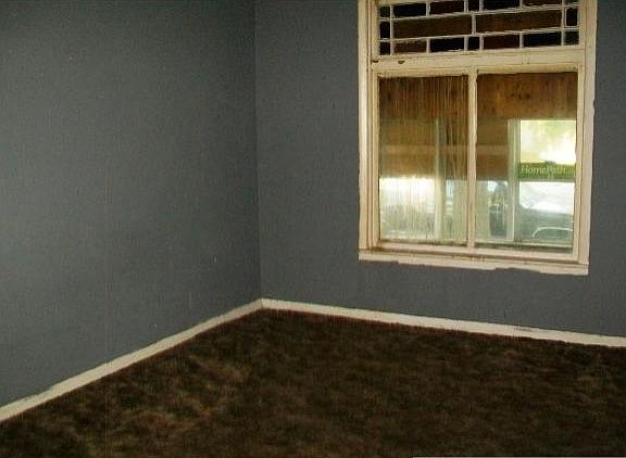 4th image of 927 Woodbridge St