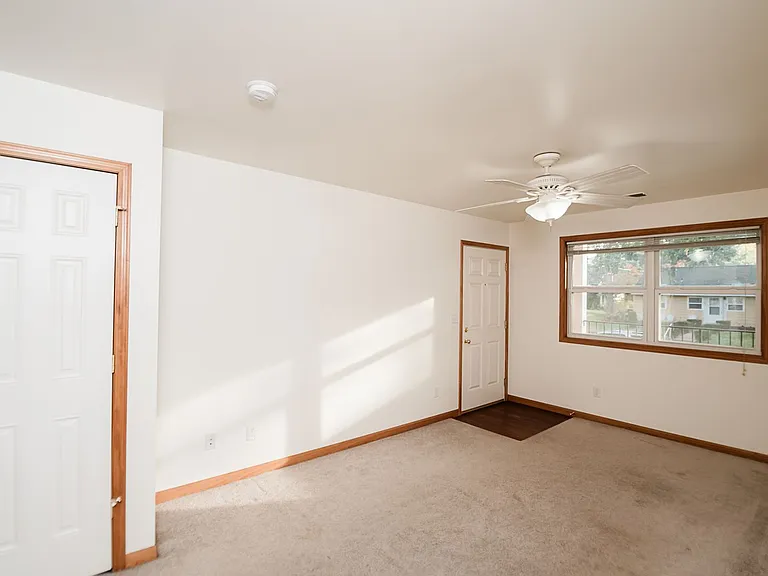 356 Greenwich St — Photo 2