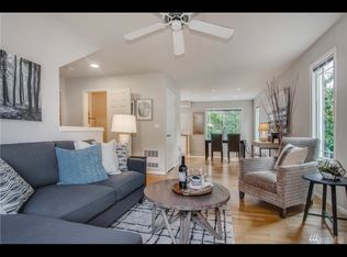 9410 Linden Ave N APT A, Seattle, WA 98103