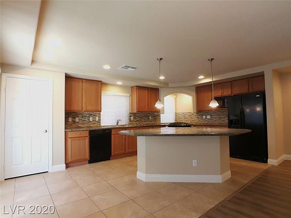 4th image of 6791 Bel Canto Ct